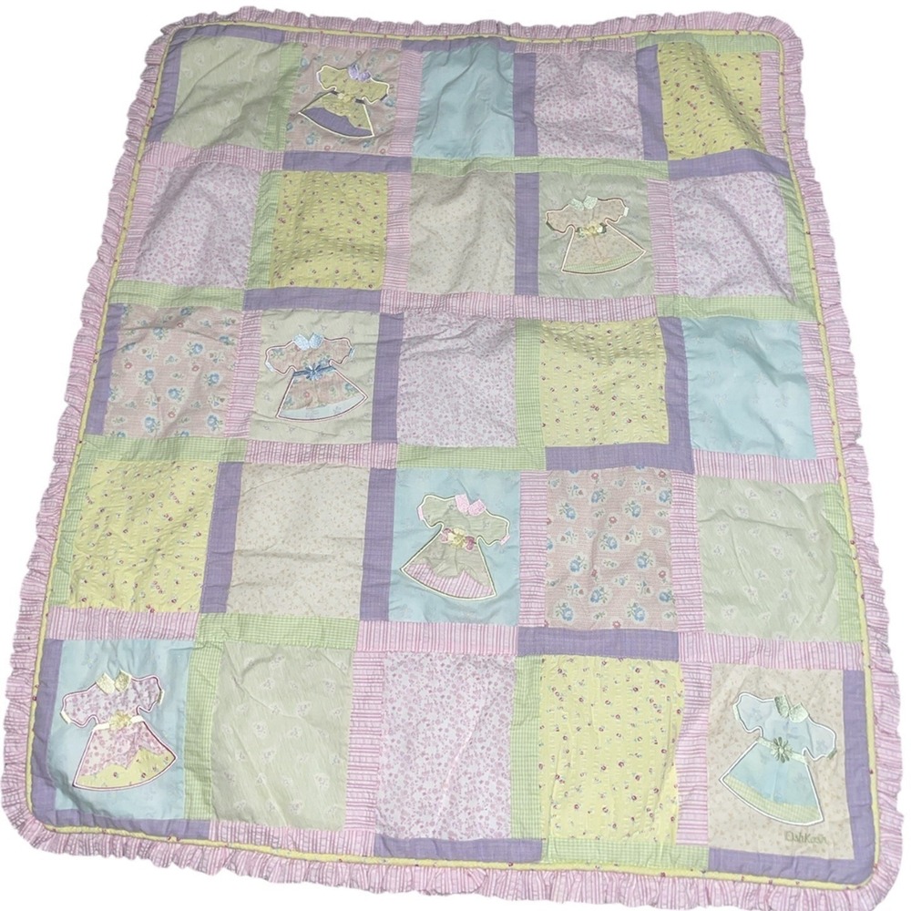 OshKosh Baby Patch Work Comforter Quilt Pastel Dresses‎ Floral 44x38 Pink